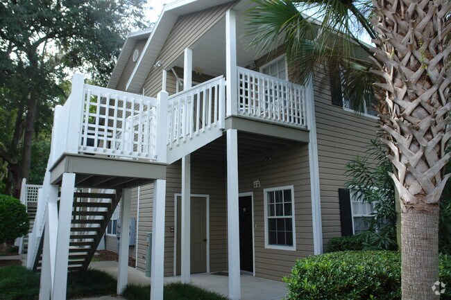 Foto del edificio - Lake Crossing Apartments