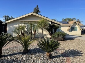 Building Photo - 6600 Jetta Ave