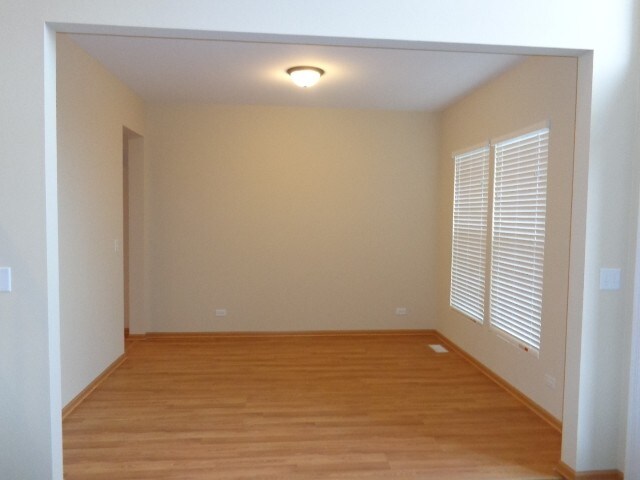 Building Photo - 208 Lilac Street