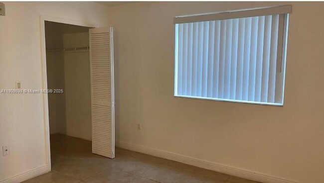 Building Photo - 20850 SW 87th Ave