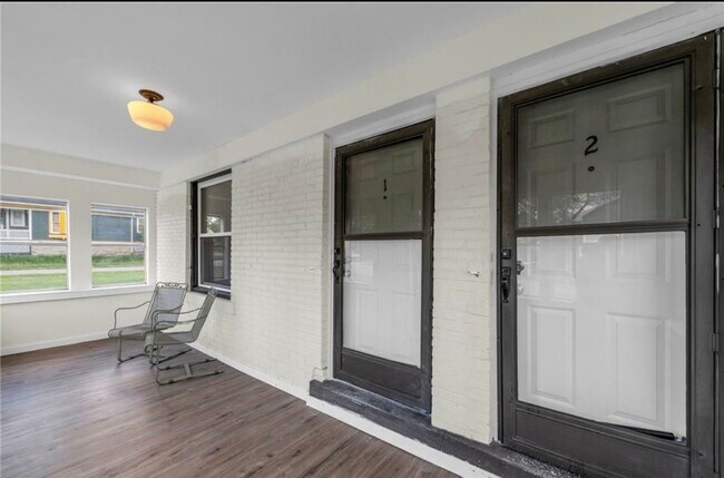 Foto del edificio - 2942 Wayne Ave
