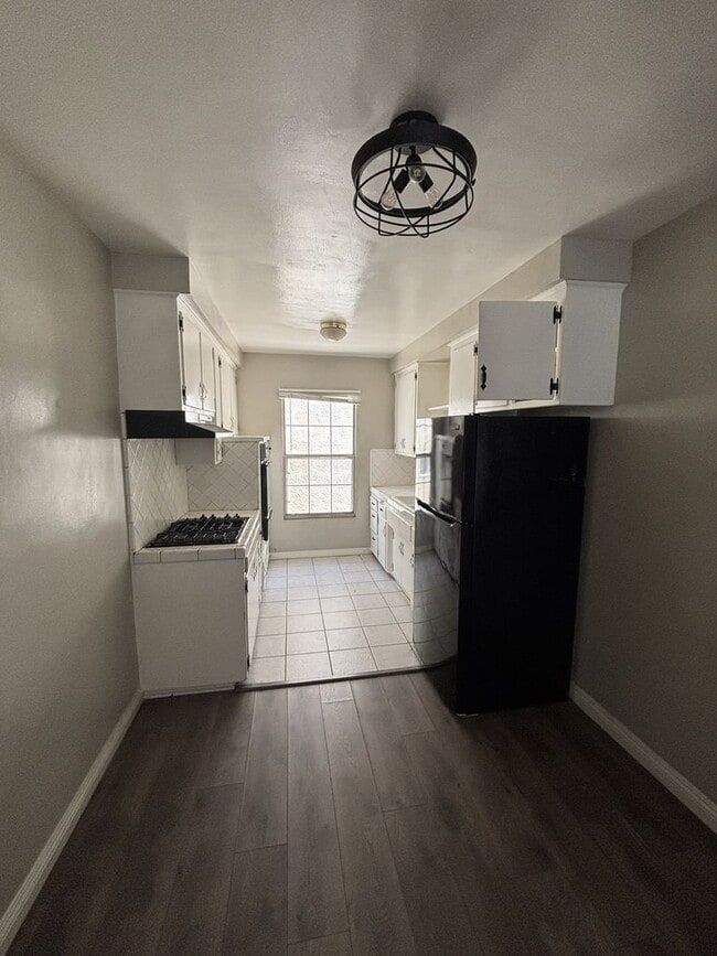 Foto del edificio - 438 Cedar Ave