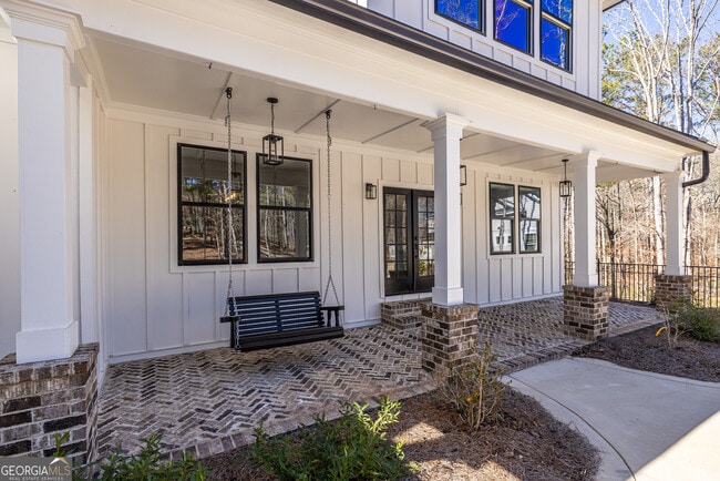 Building Photo - 1131 Pinehurst Dr