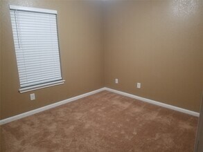 Building Photo - 7914 Tilbury Woods Ln