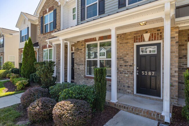 Foto del edificio - 5387 Farm House Trail
