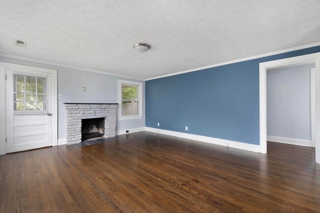 Foto del edificio - 314 Crossway Rd