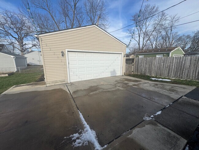 Foto del edificio - 2666 Shrewsbury Rd