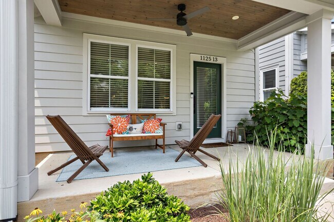 Foto del edificio - Stunning Gem in the heart of East Nashville!!