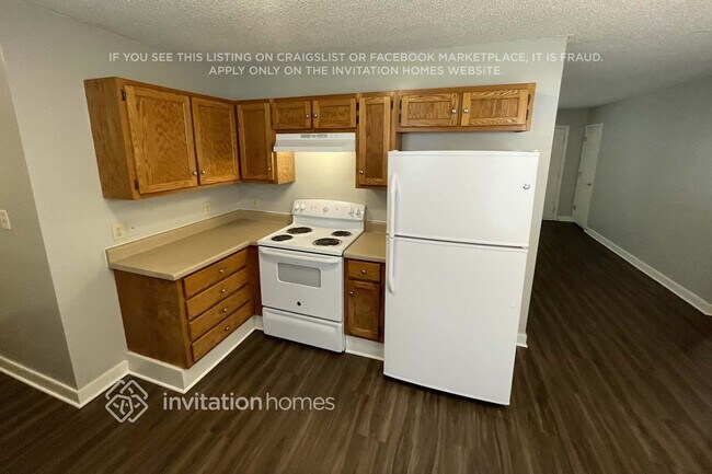 Foto del edificio - 1409 Ridgewood Dr