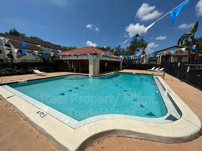 Foto del edificio - 3455 Countryside Blvd