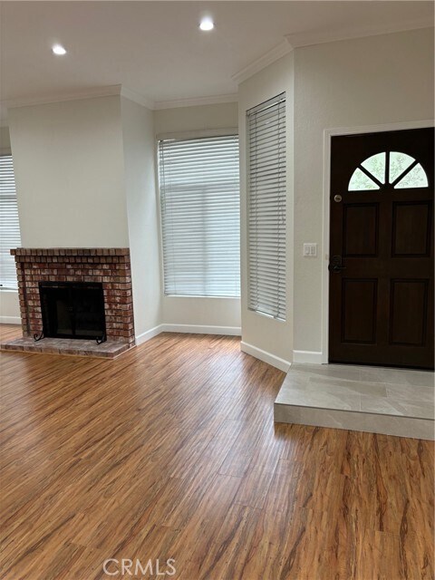 Foto del edificio - 4445 Emerald St