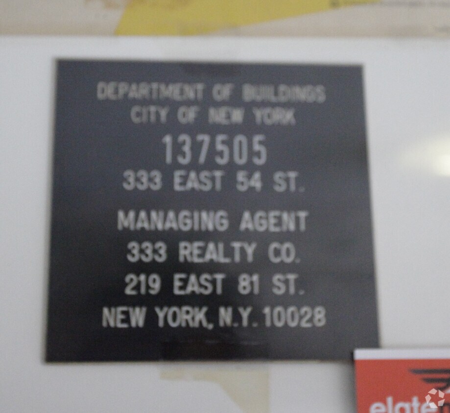 Foto del edificio - 333 E 54th St