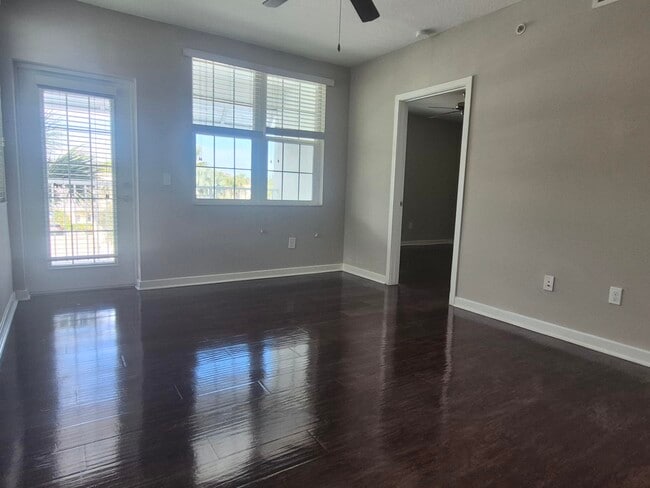 Building Photo - 3605 High Ridge Rd