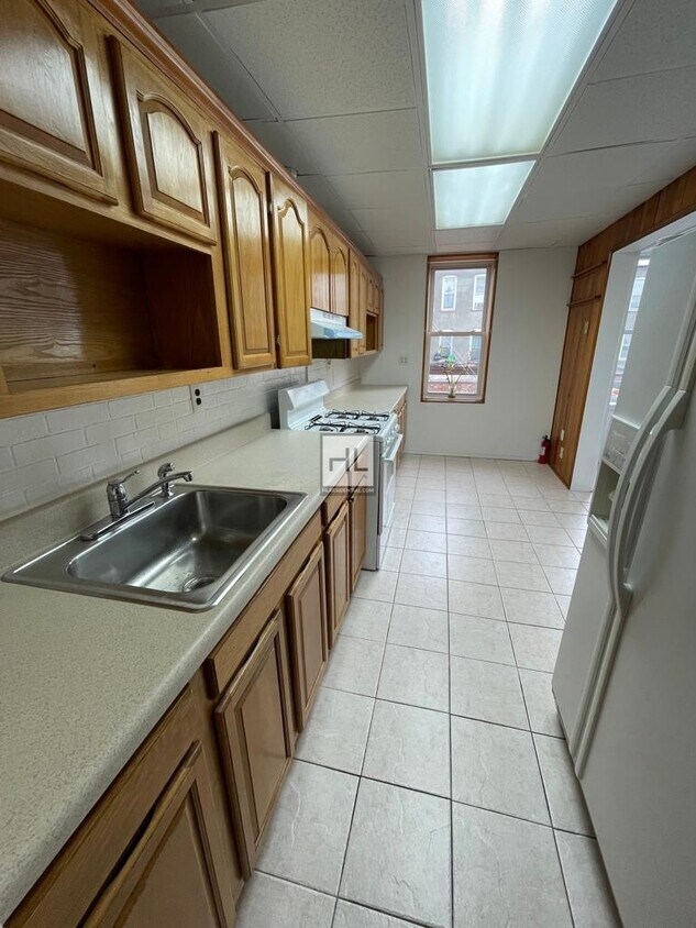 Primary Photo - 2 bedroom on 86th DRIVE in Woodhaven Queens