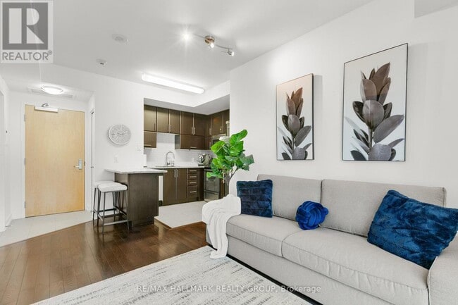 Building Photo - 179 Metcalfe St