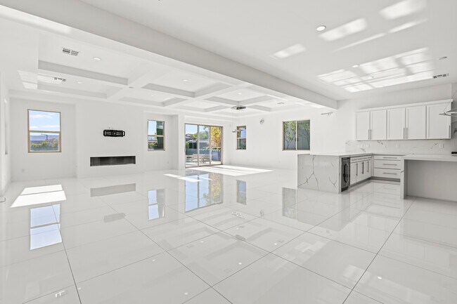 Foto del edificio - 12143 Dorada Coast Ave