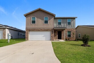 Building Photo - 10083 Cerritos dr