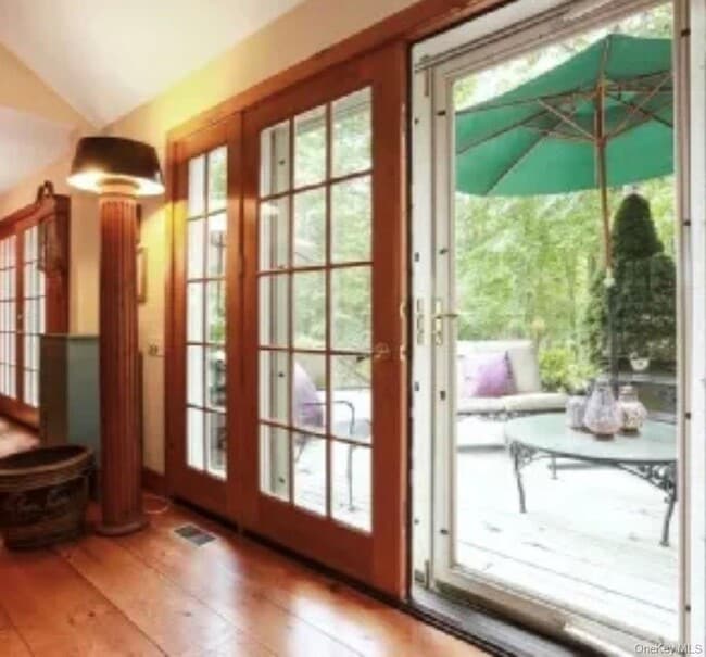 Building Photo - 1008 Middle Line Hwy