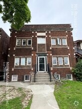 Building Photo - 985 Pelissier St