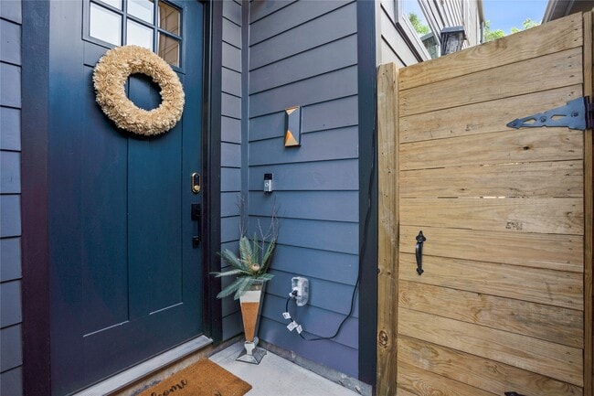 Foto del edificio - 3802 Buck St