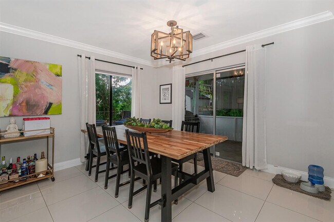 Building Photo - 7509 NW 40th Pl