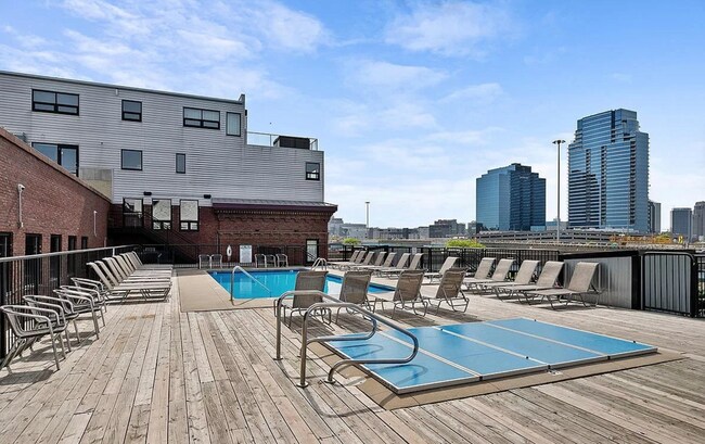 Foto del edificio - Desirable Union Square Corner Penthouse!