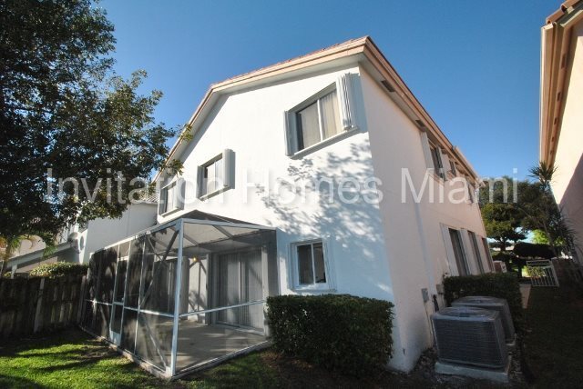 Building Photo - 10444 Sunstream Ln