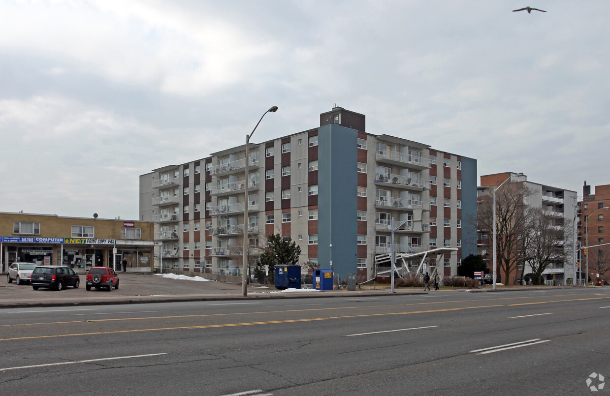 Primary Photo - Sea View Apartments