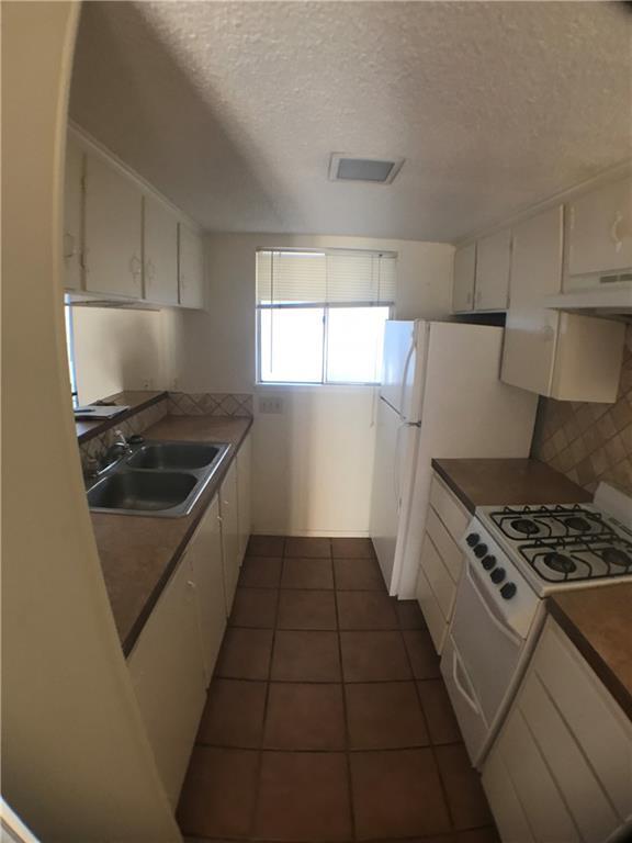 Foto del edificio - 2610 Salado St