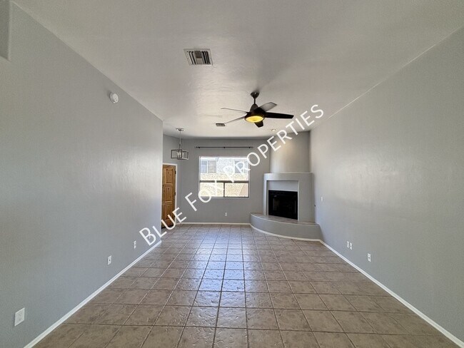 Building Photo - 3715 S Escalante Oasis Pl