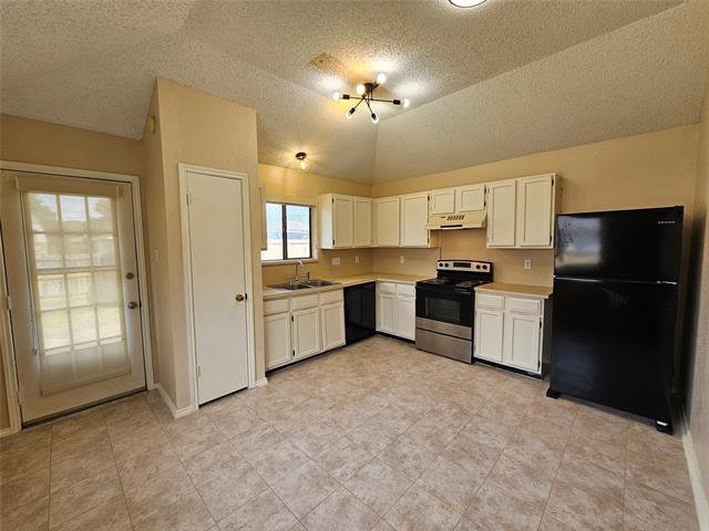 Foto del edificio - 211 Cole St