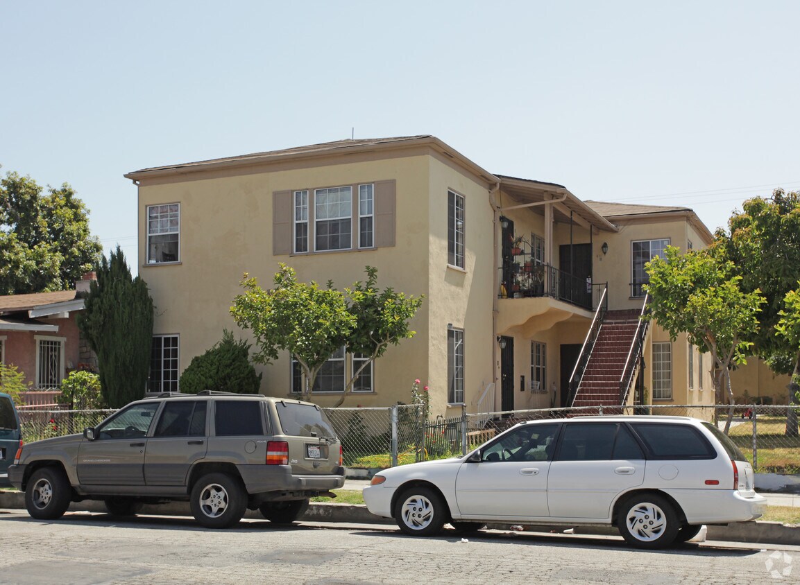 Foto principal - 6816 Middleton St