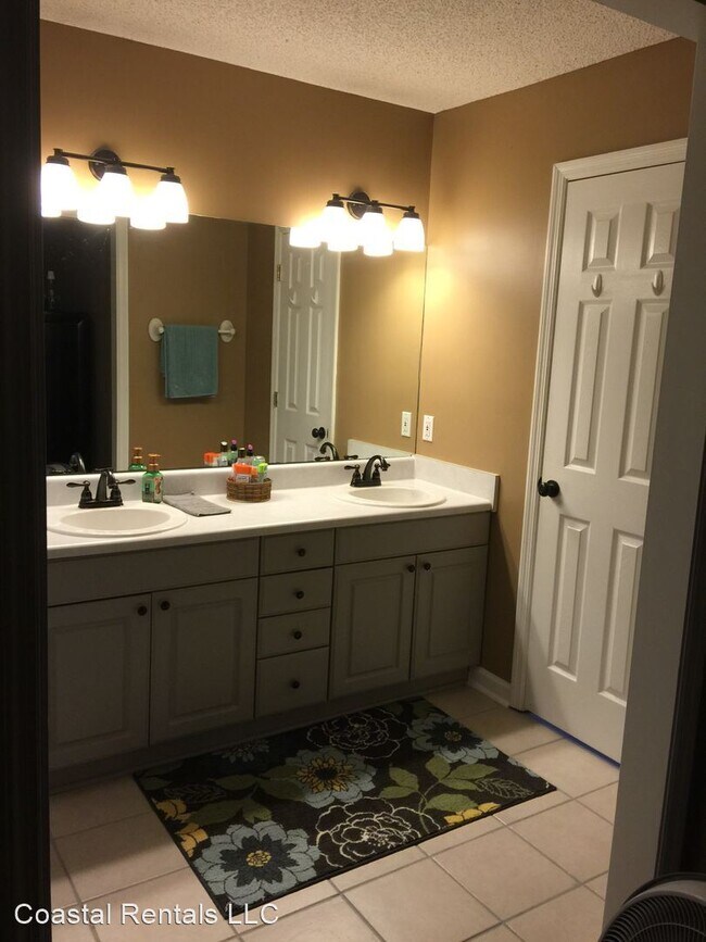 Foto del edificio - 3 br, 2 bath House - 40 James Os Court