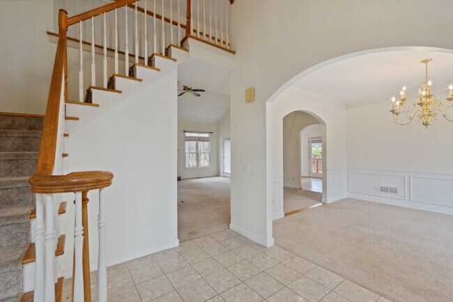 Foto del edificio - 2360 Brookwater Dr