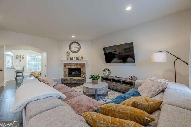Foto del edificio - 6079 Joybrook Rd