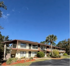 Building Photo - 108 Lacosta Ln