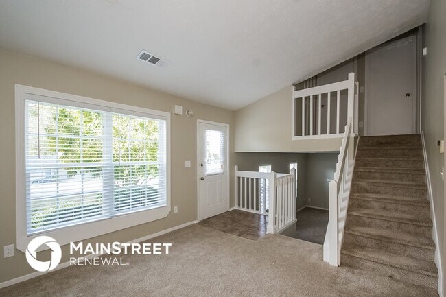 Foto del edificio - 1401 Mill Lake Cir
