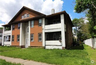 Building Photo - 601-603 Court St