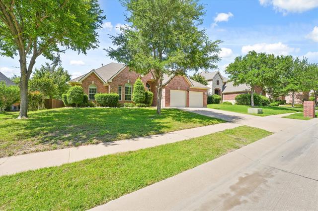 Building Photo - 8908 Red Oaks Dr