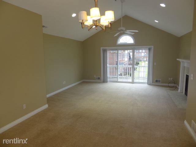 Foto del edificio - 2 br, 2 bath Condo - 45707 N Stonewood Rd