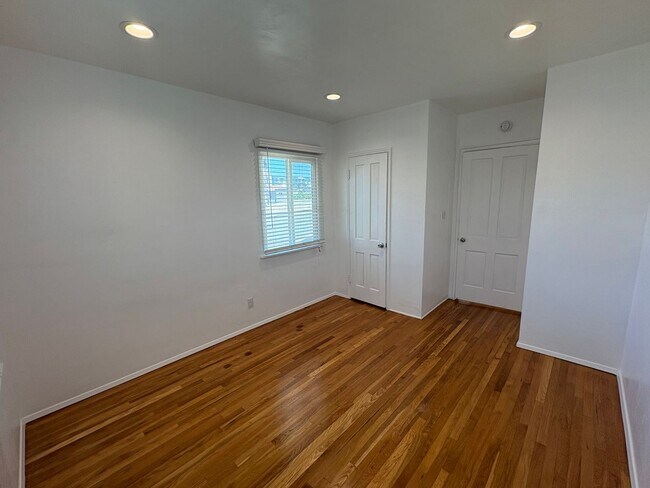 Building Photo - Exemplifying Style, Serenity & Lifestyle! ...