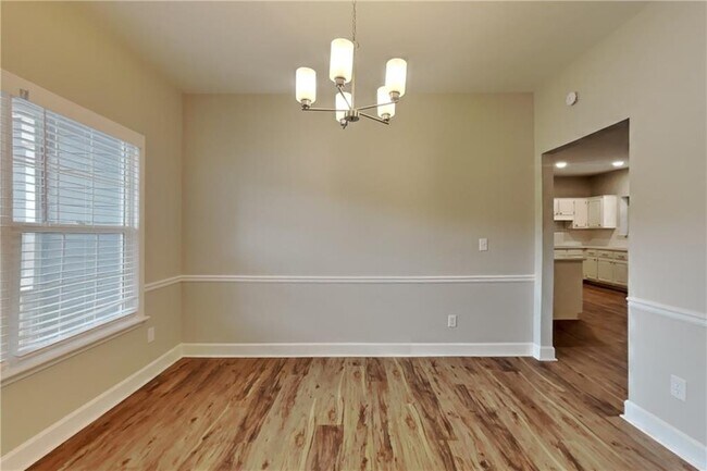 Foto del edificio - 2545 Falcon Chase Ct