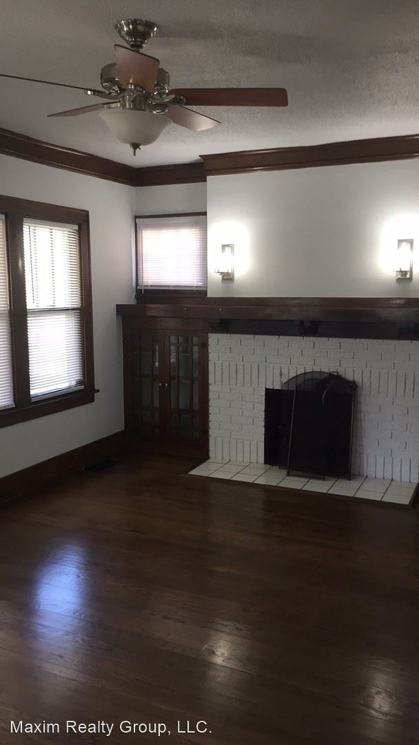 Building Photo - 3 br, 2 bath House - 3027 Myrtle Ave