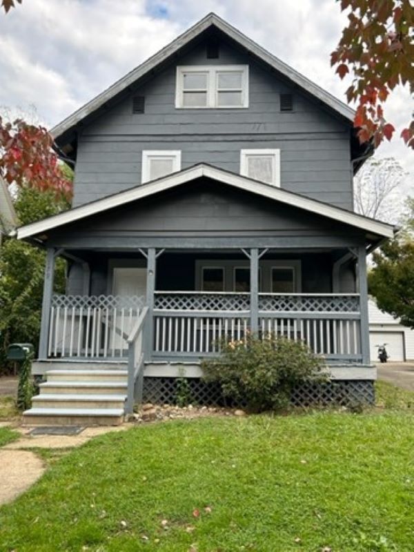 Foto principal - 179 E Mapledale Ave