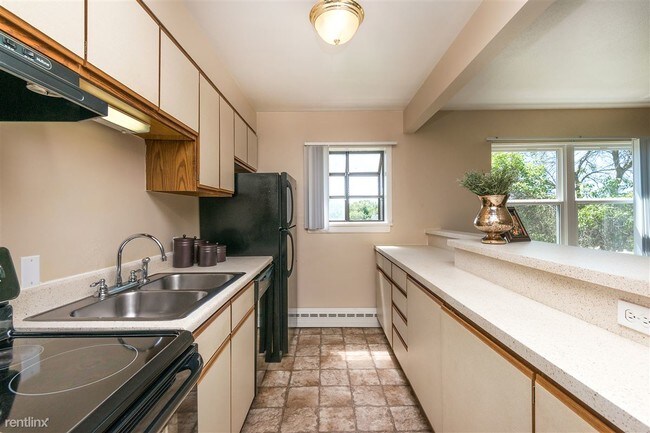 Foto del edificio - 1223 1/2 Rose Vista Ct