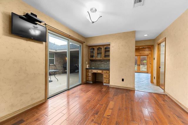 Building Photo - 20 Timberline Dr