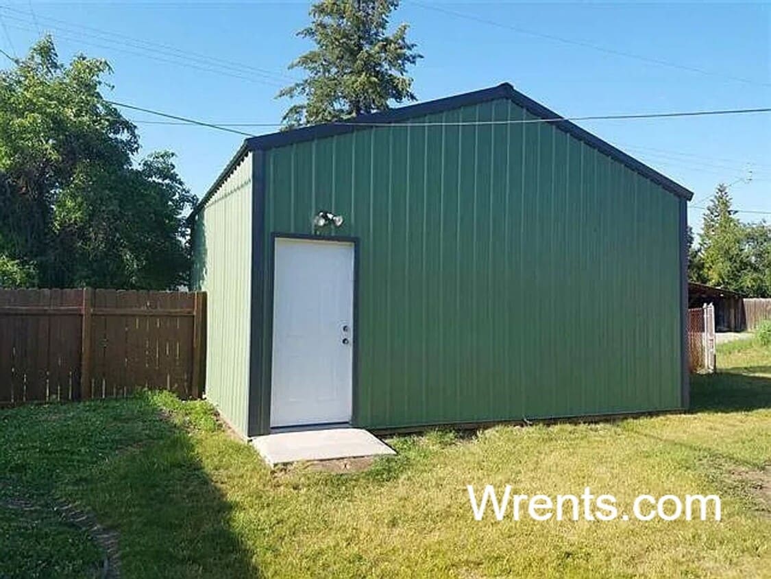 Foto del edificio - 3 Bedrooms | 1 Bathroom | Rancher with Lar...