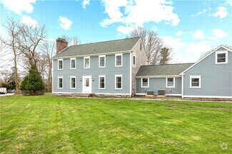 Building Photo - 155 Taylor Rd