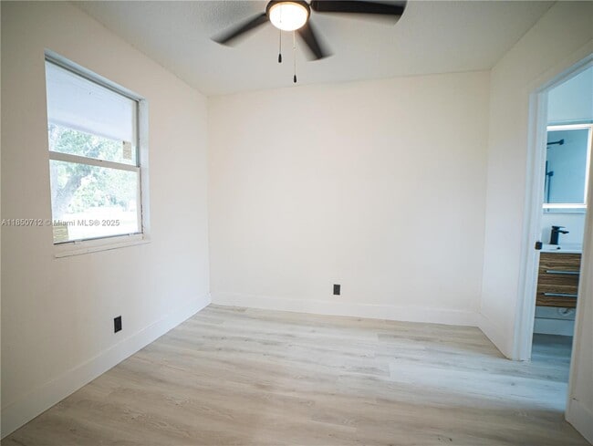 Building Photo - 412 Columbus Pkwy