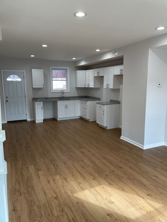 Foto del edificio - Beautifully Updated 3 Bedroom Home for Rent!
